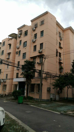 上海市闵行区银都苑9栋5F 