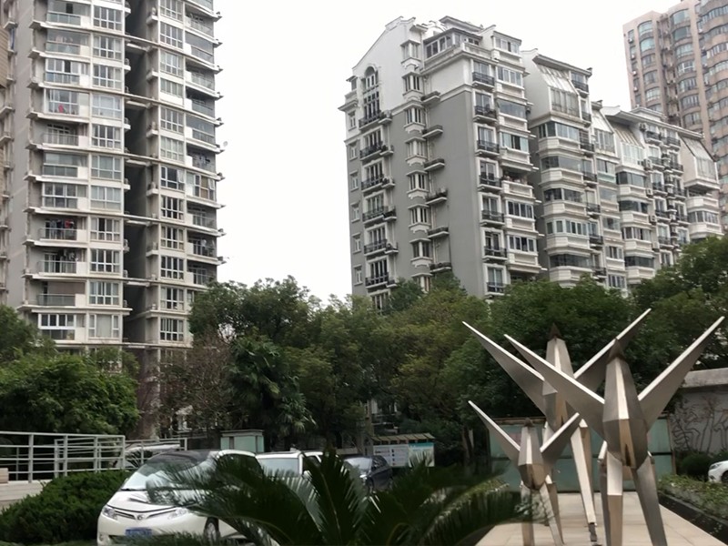 上海市长宁区当代新华99栋14F 