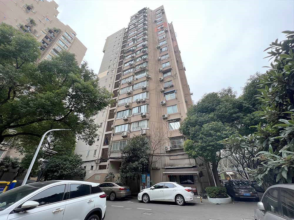 上海市徐汇区天平小区3栋8F 