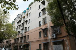 上海市闵行区新梅花苑24栋6F 