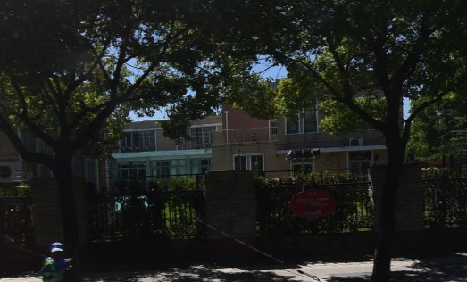 上海市闵行区圣淘沙花园433栋  