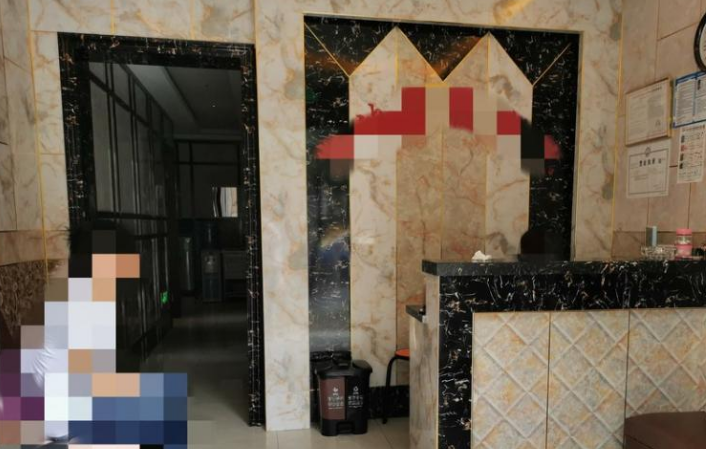 上海市静安区华祺苑小区沿街商铺晋元路230弄16、18栋1F及地下车位 