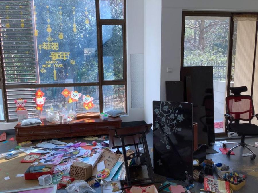 上海市松江区山水四季城泗泾镇115栋1-3F 