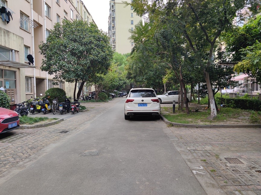 上海市闵行区碧林湾128栋2F 