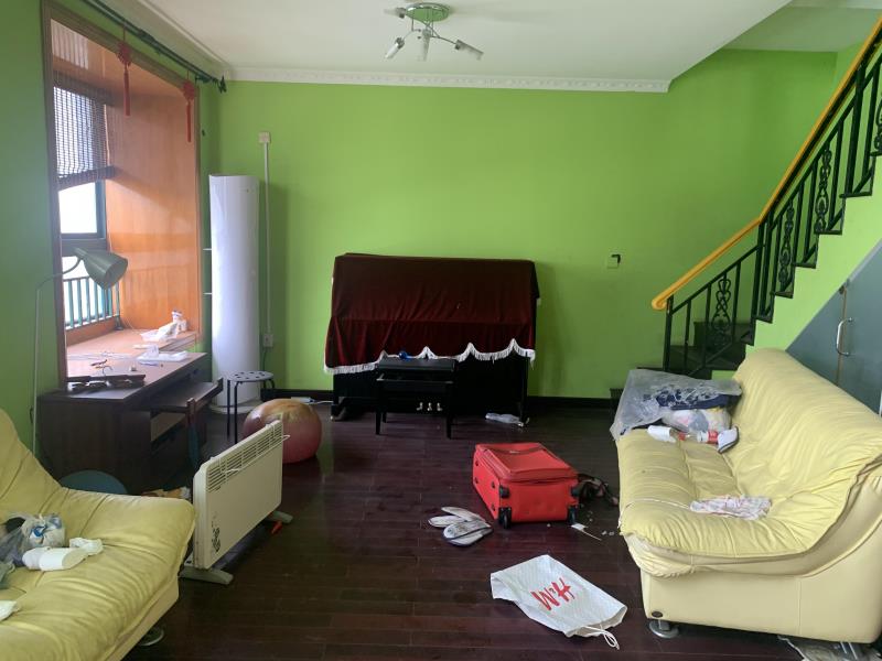 上海市浦东新区方圆公寓7栋18F 