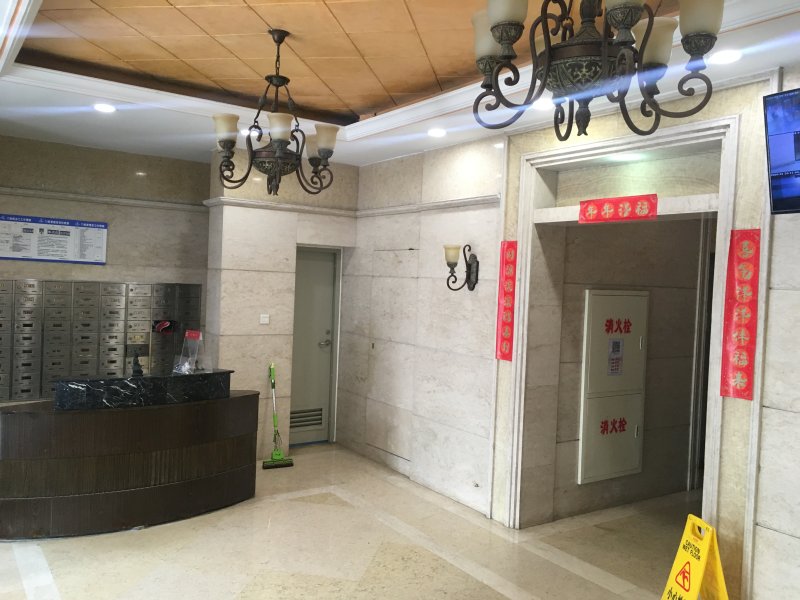 上海市普陀区中远两湾城东区51栋3F及车位 