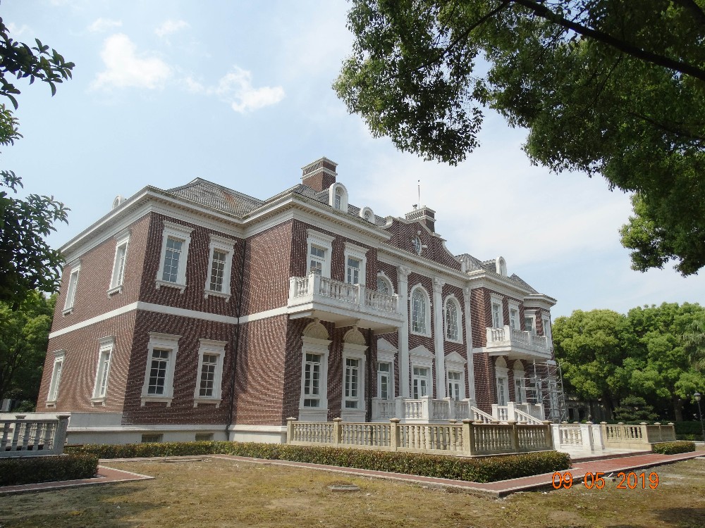 上海市浦东新区华洲君庭张江镇1栋 