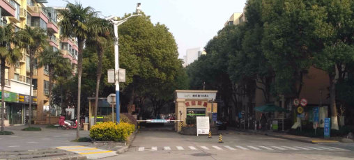 上海市闵行区万科假日风景1栋2F 