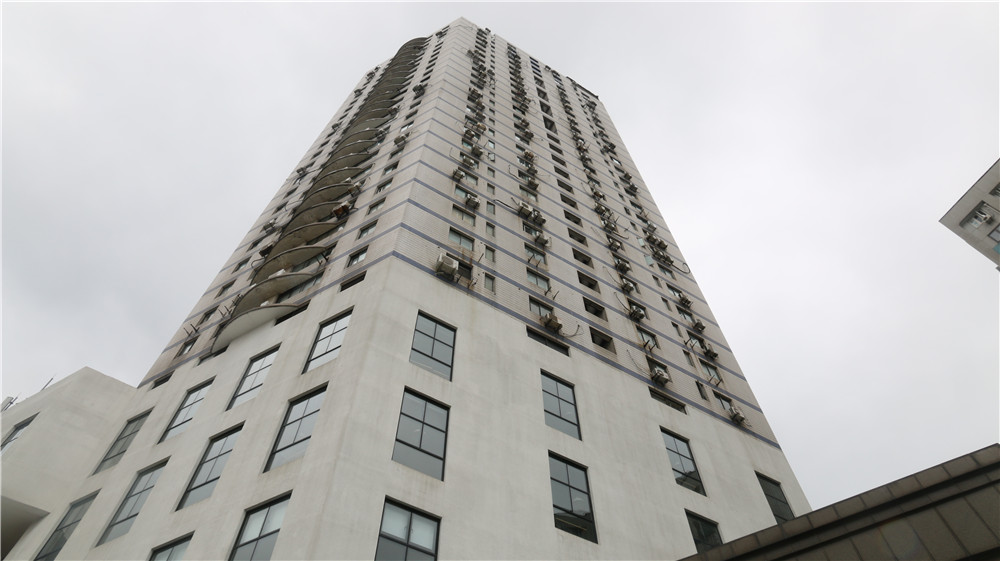 上海市浦东新区兰村大厦1381、1383栋27F及车位 