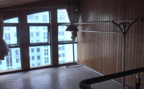 上海市松江区荣都公寓4栋11F 