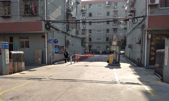 上海市杨浦区市京一村17栋2F 