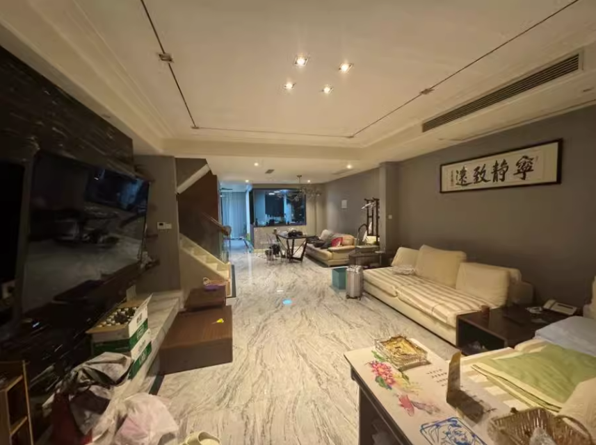 上海市普陀区复地香栀花园27栋1F及车位 