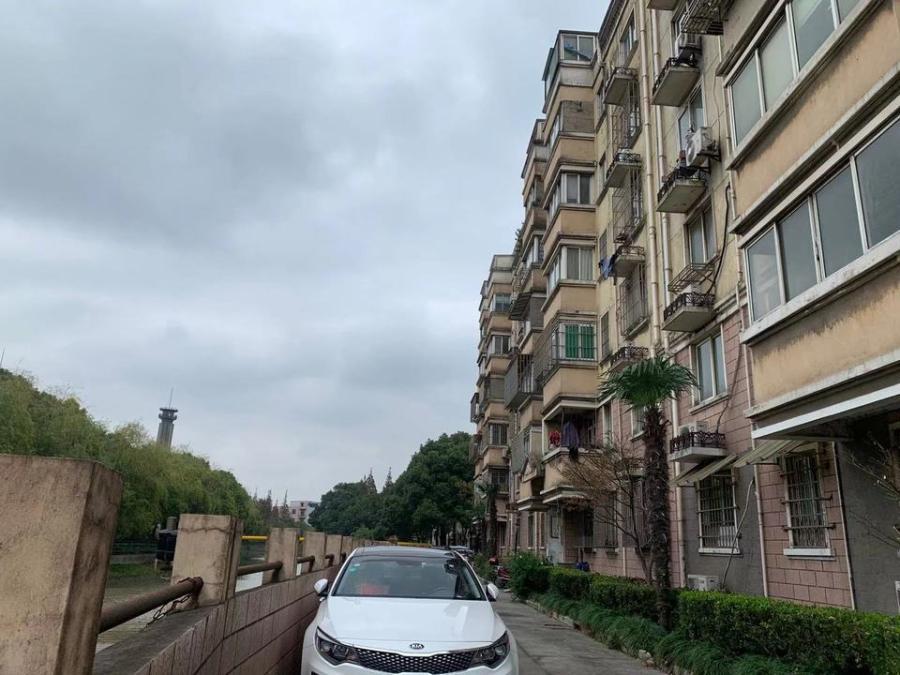 上海市宝山区惠阳苑29栋5F 