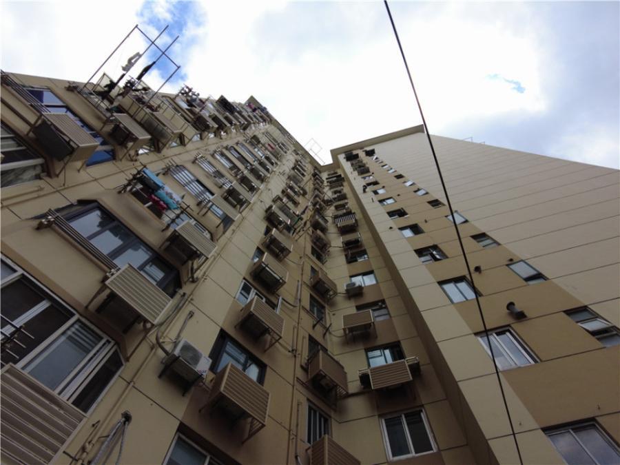 上海市虹口区逸仙小区1栋4F 