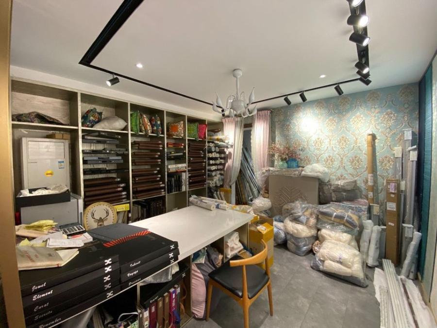 上海市松江区方舟休闲广场荣乐中路30弄7栋 