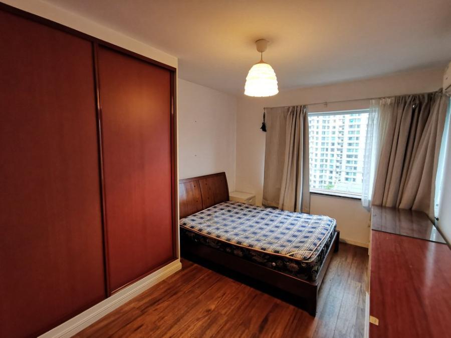 上海市虹口区瑞虹新城一期333栋12F 