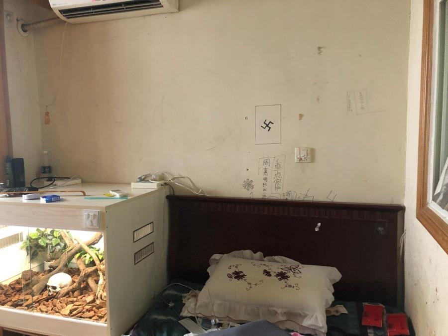 上海市浦东新区严桥路108弄小区20栋2F 