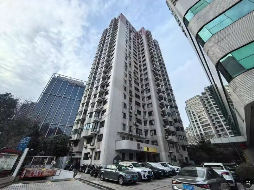 上海市浦东新区仁恒广场90栋9F 