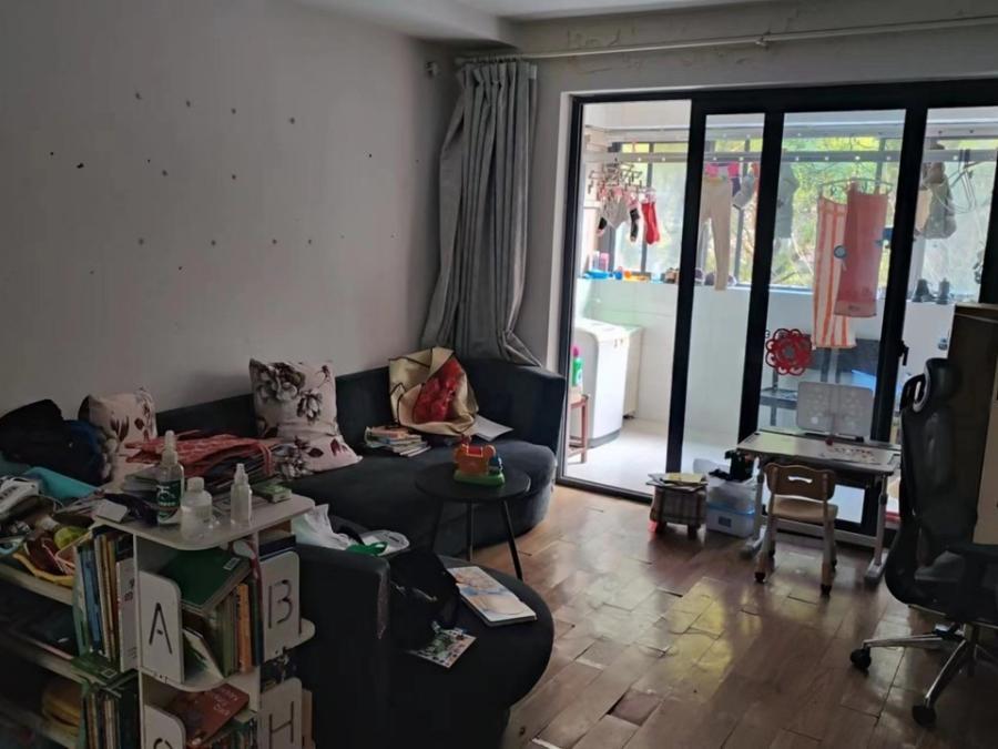 上海市浦东新区锦绣华都19栋2F 