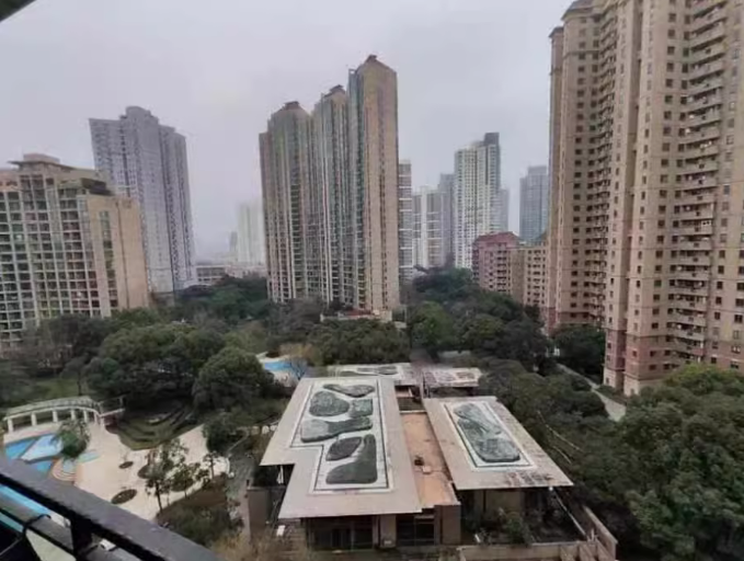 上海市浦东新区仁恒滨江园9栋11F 