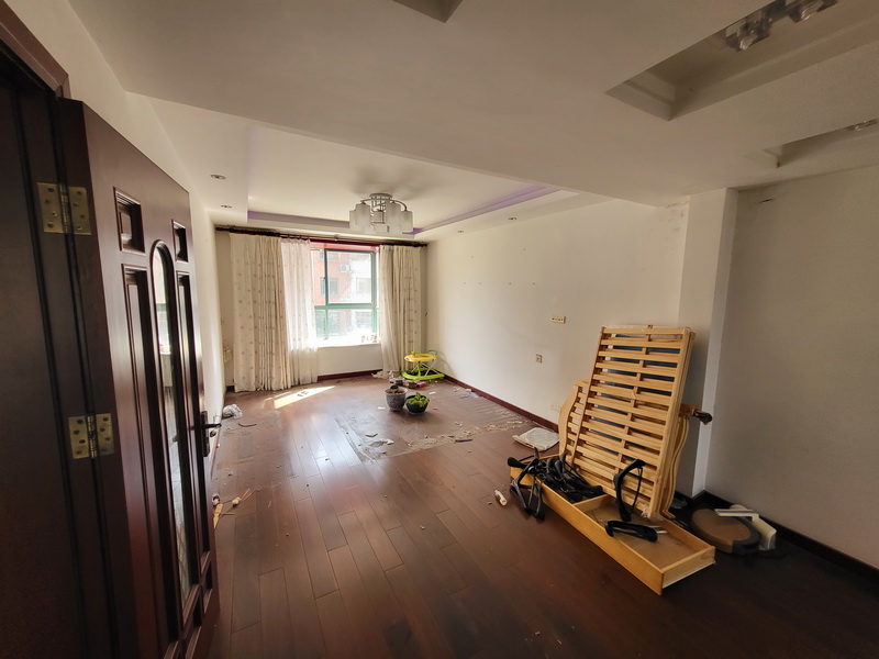 上海市浦东新区金唐公寓30栋3F 