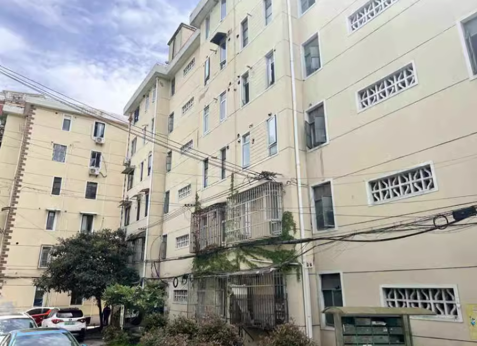 上海市浦东新区杨思路582号小区582栋5F 