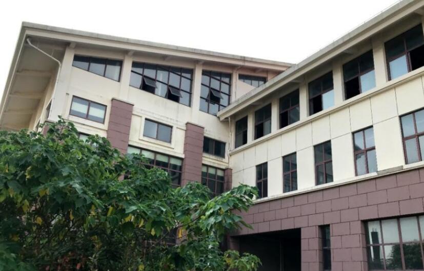 上海市奉贤区上海海湾度假宾馆海浪路91弄1栋 