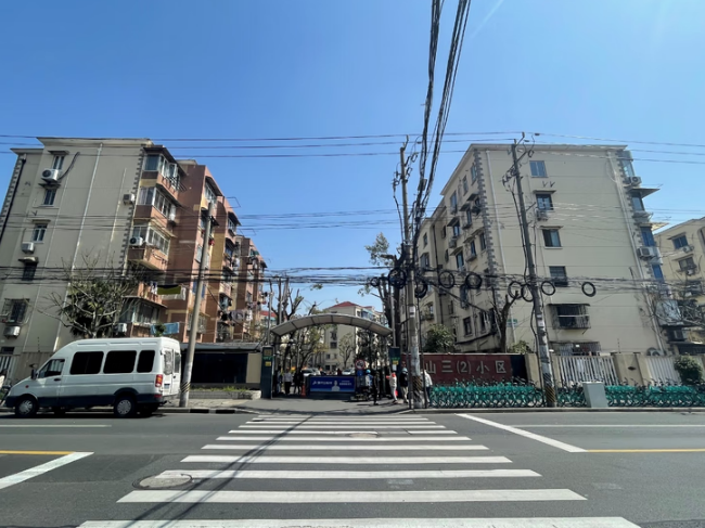 上海市浦东新区罗山三村18栋5F 