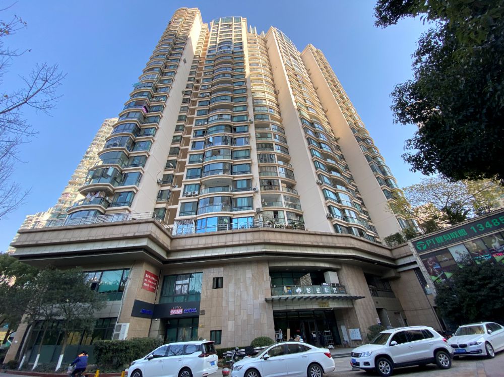 上海市普陀区中远两湾城三期59栋25F 