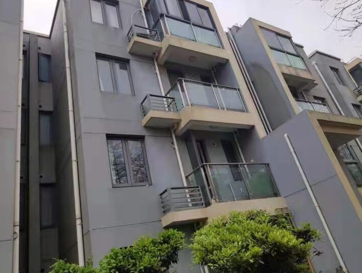 上海市浦东新区宜浩佳园125栋3F 