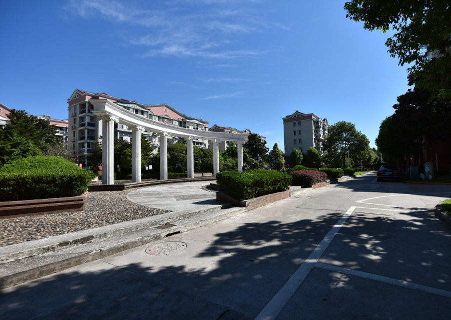 上海市青浦区新虹桥明珠花园5栋2F 