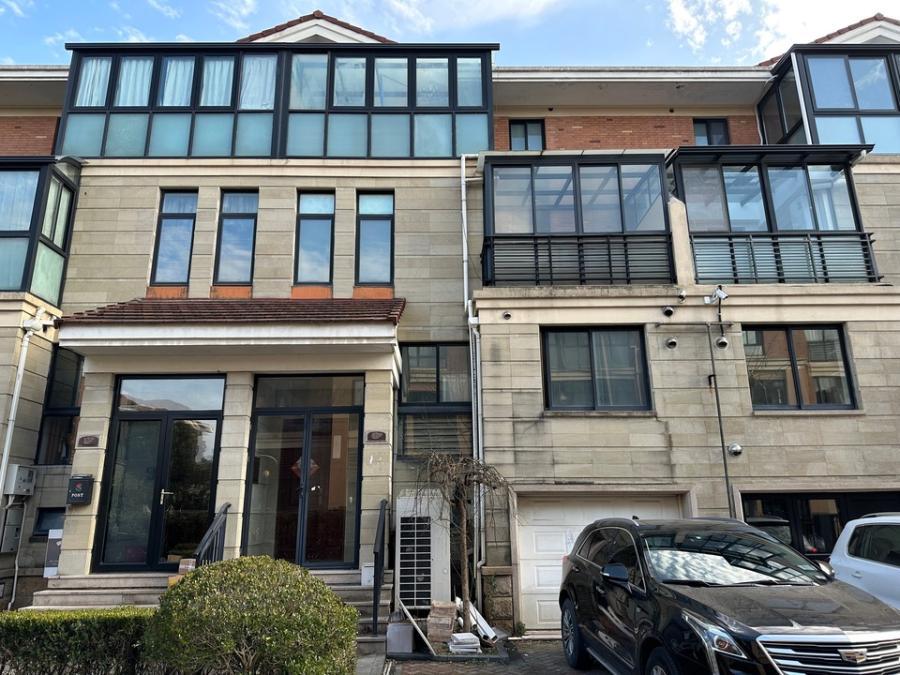 上海市松江区原野花园176栋1_3F 