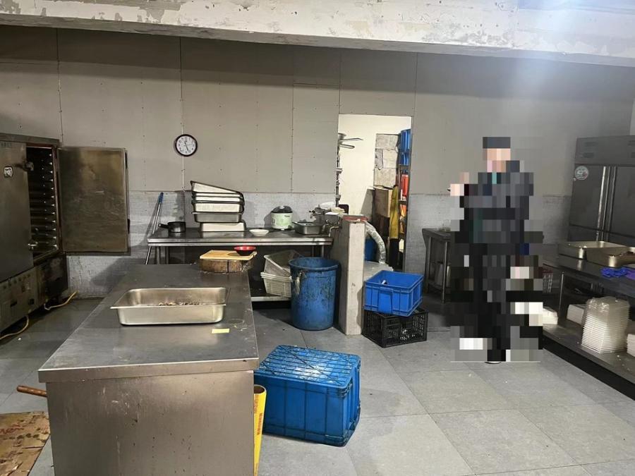 上海市嘉定区上海百有商城马陆镇1-2栋 