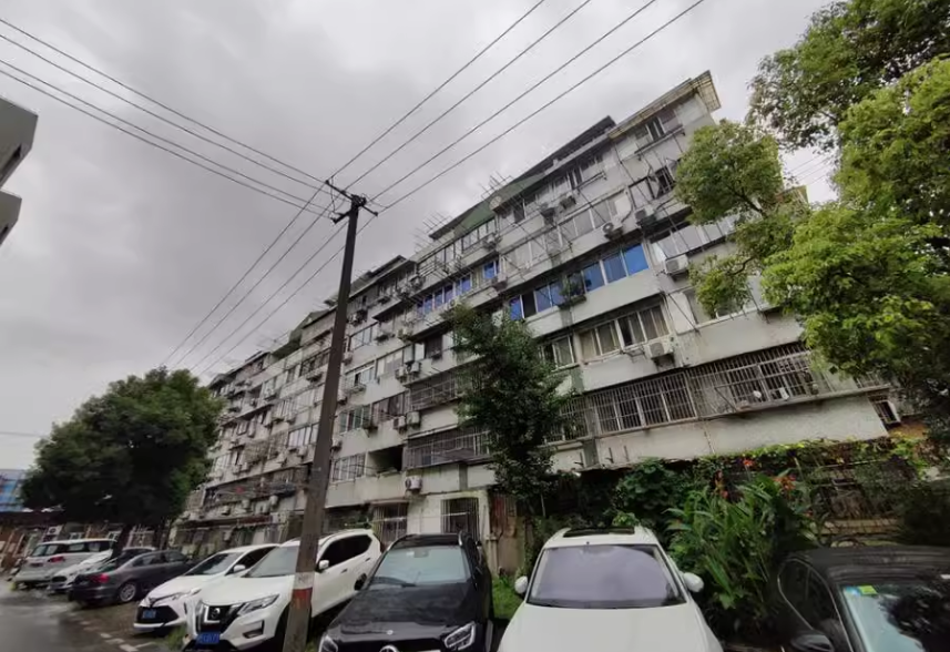 上海市宝山区大唐花园73栋2F 