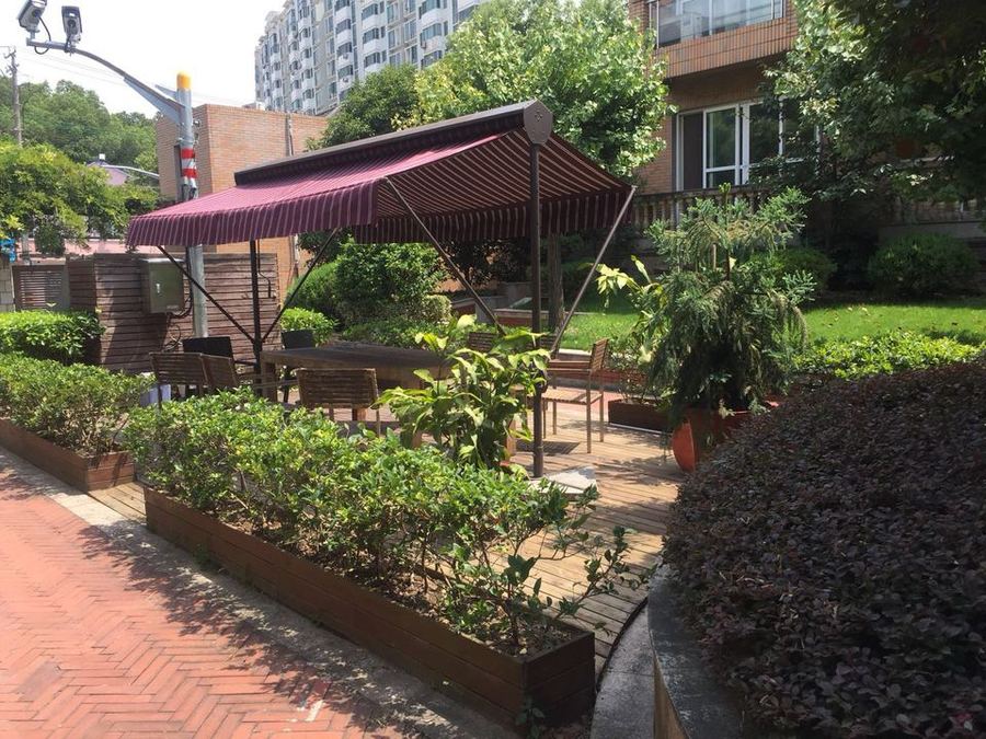 上海市长宁区西郊柏盛苑10栋 