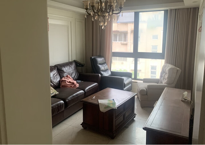 上海市浦东新区品翠苑6栋6F 