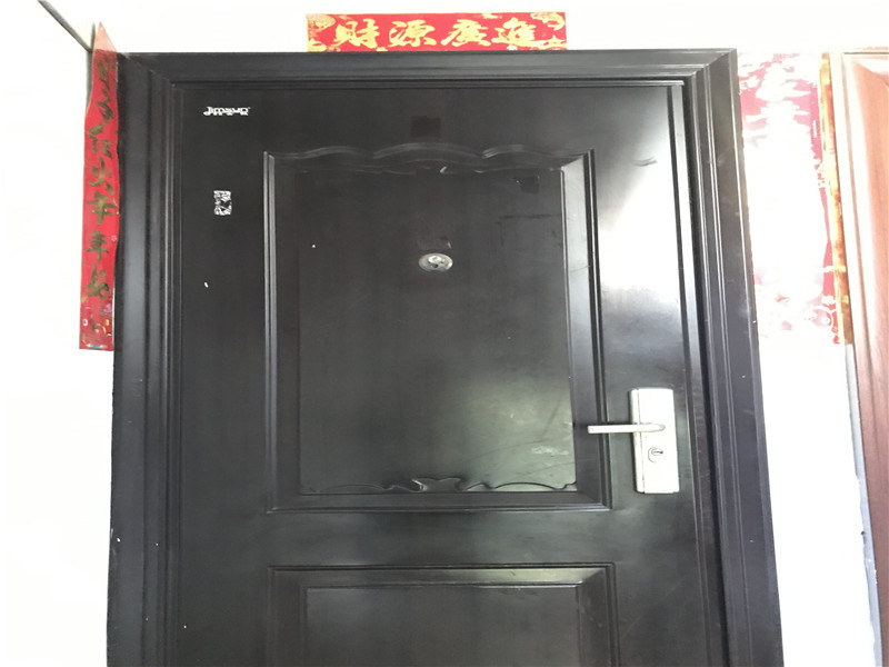 上海市宝山区嘉骏花苑 12栋3F 