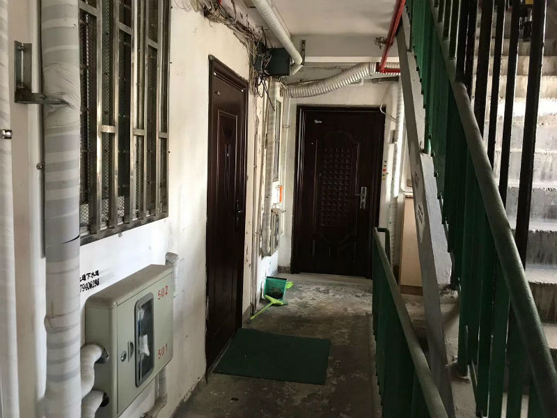 上海市杨浦区81弄小区2栋5F 