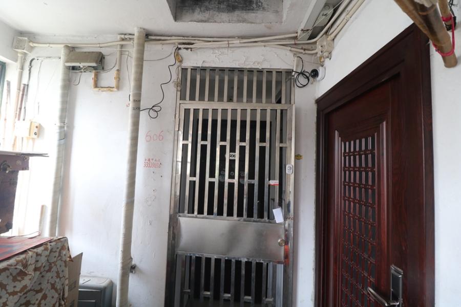 上海市普陀区武宁路200弄18栋6F 