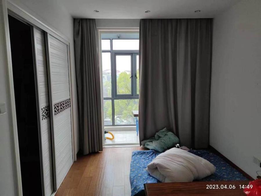 上海市青浦区水都南岸朱家角镇2栋 