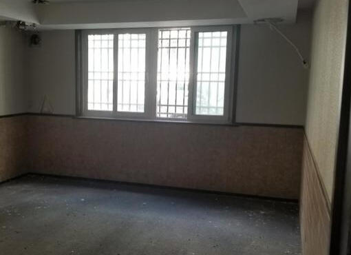 上海市奉贤区浦江花园西渡镇13栋1F 