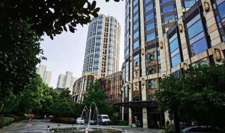 上海市黄浦区华丽家族汇景天地2栋4F及车位 