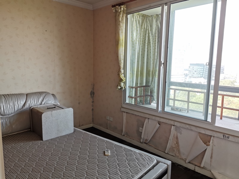 上海市徐汇区兆丰帝景苑88栋12F 