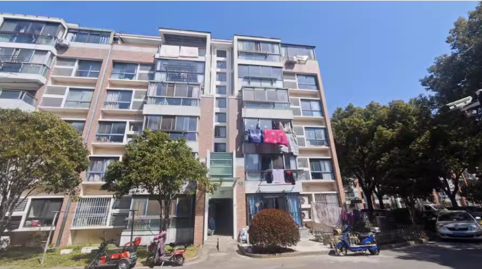 上海市崇明区海岛星城81栋1F 