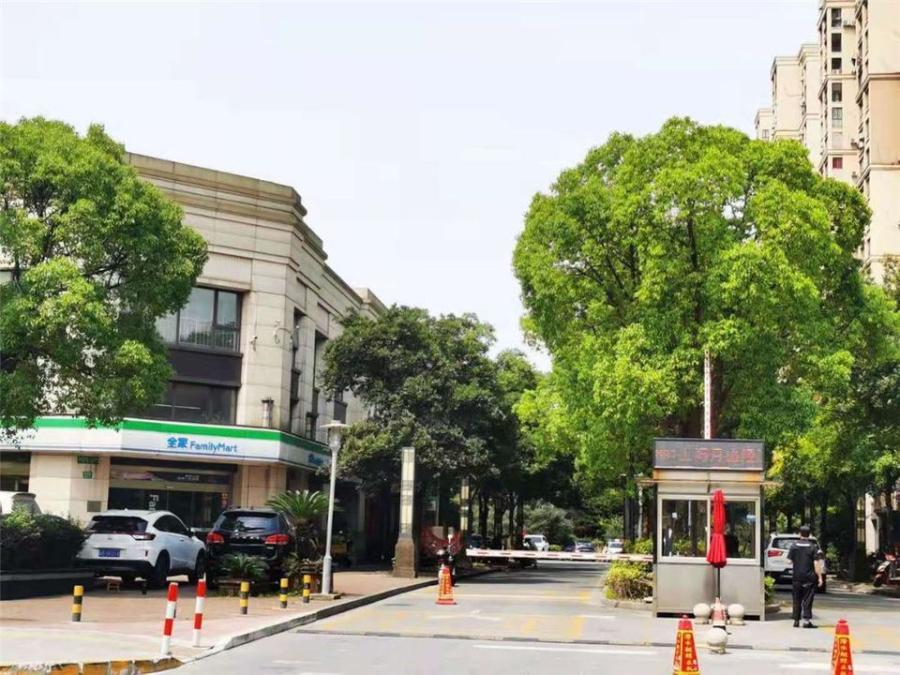 上海市宝山区宝华北岸郡庭6栋22F 