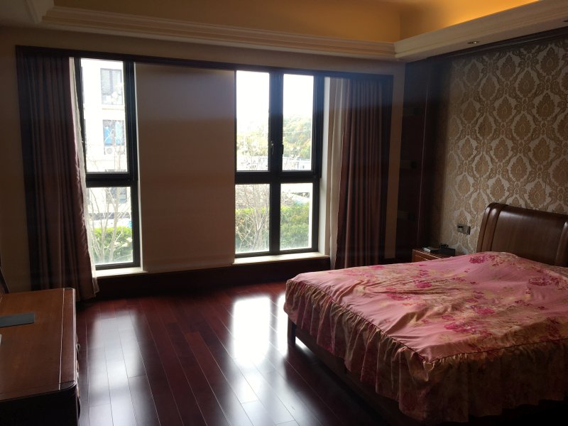 上海市松江区绿城兰园50栋2F 