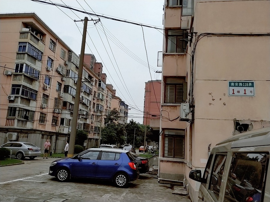 上海市嘉定区金桂一村5栋6F 