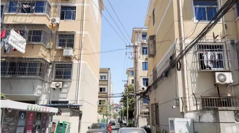 上海市浦东新区华盛新村22栋4F 