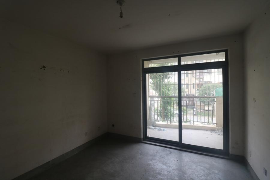 上海市嘉定区双佳翠庭44栋2F 