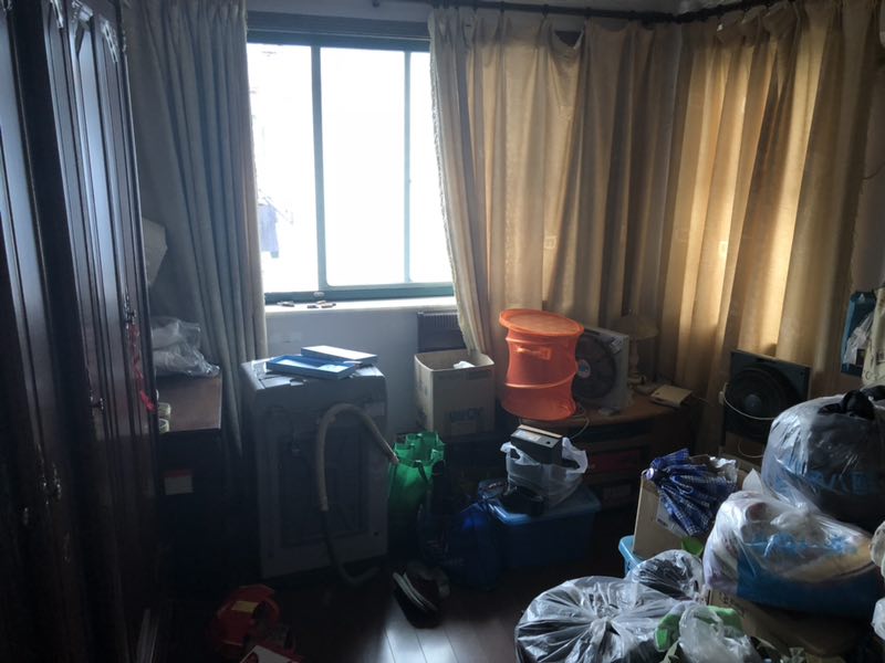 上海市闵行区古美小区27栋5F 